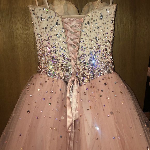 Ball gown Prom/Grad Dress - Picture 3 of 7